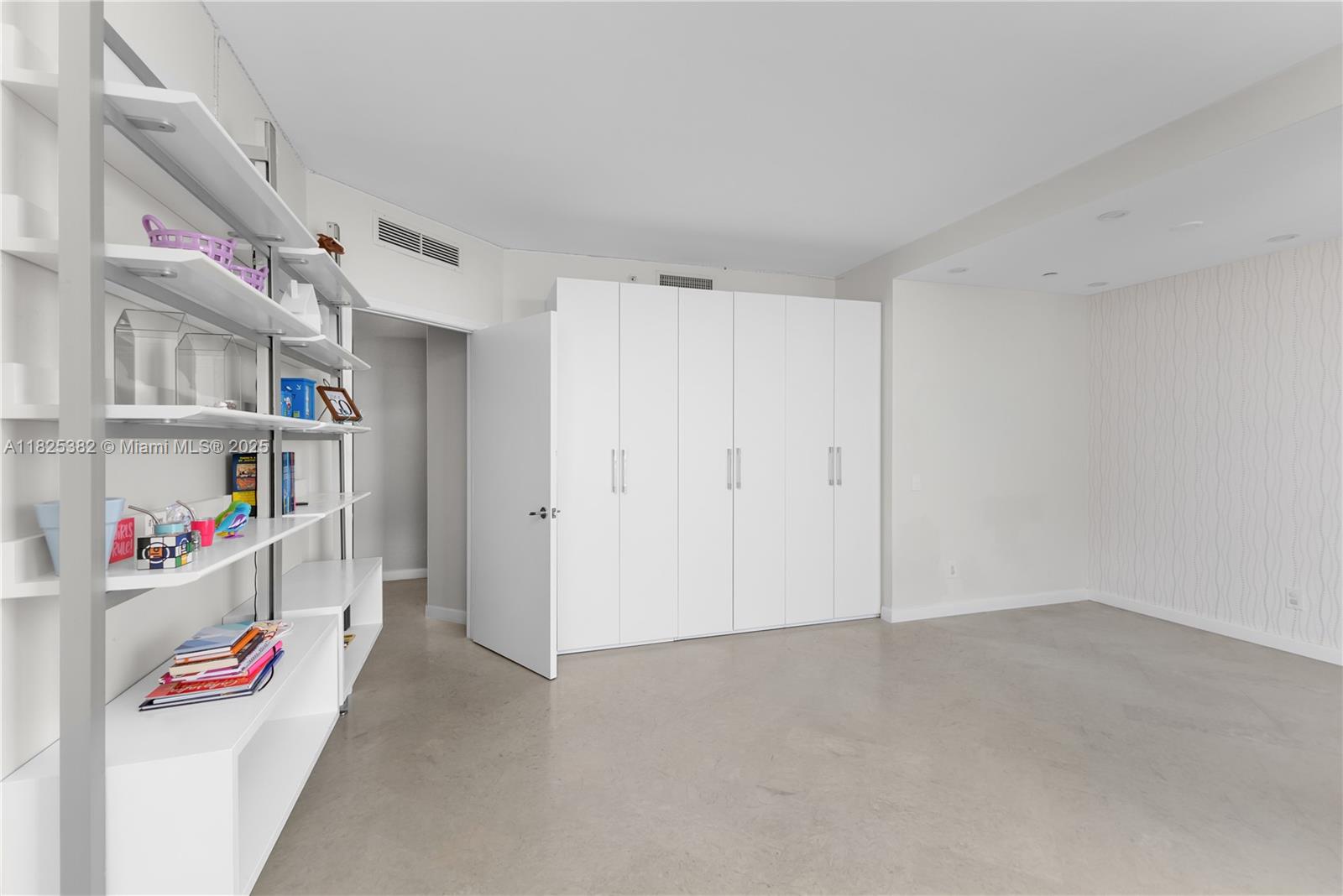 21200 Point Pl # 2602