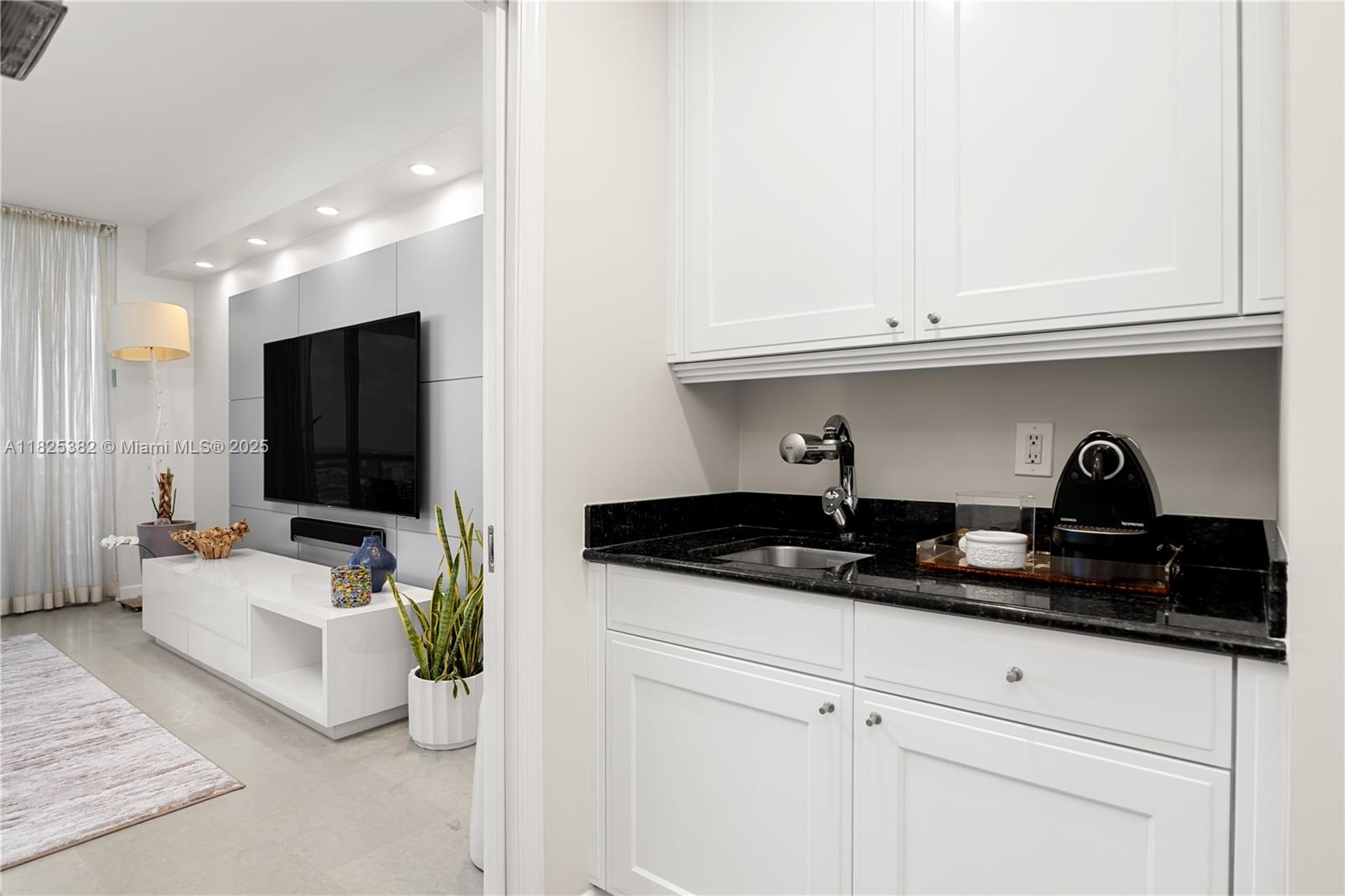 21200 Point Pl # 2602