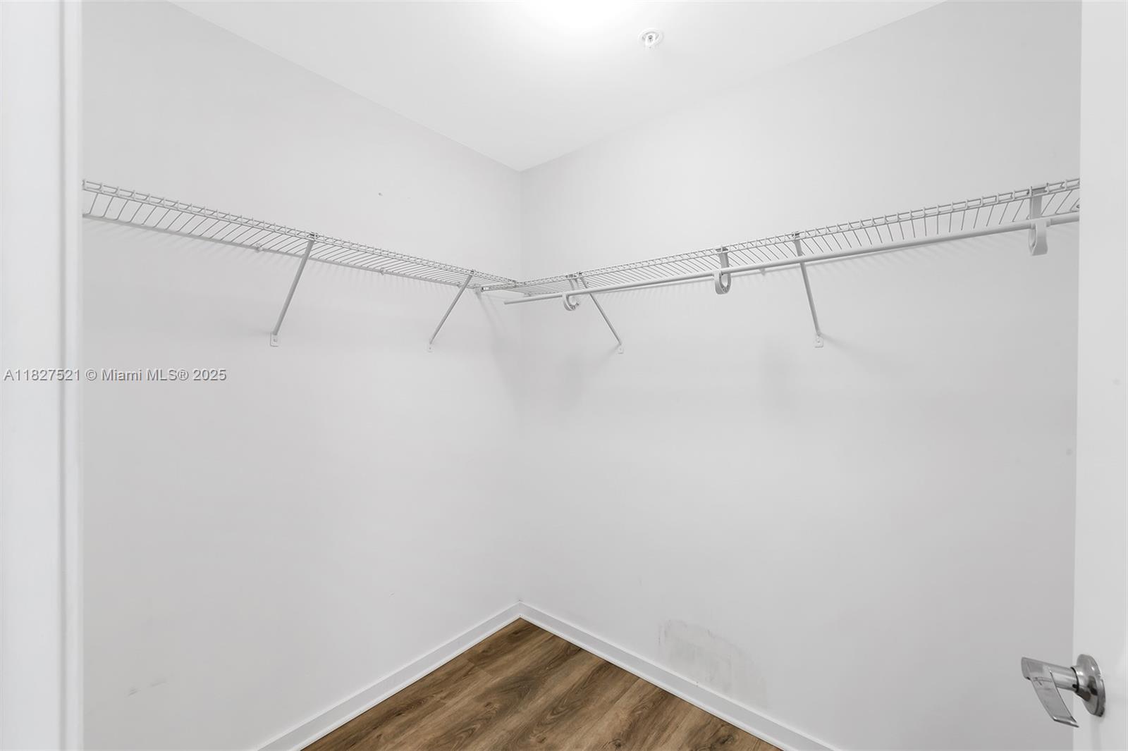 999 SW 1st Ave # 3001