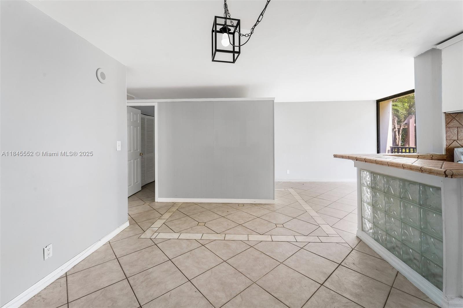 16919 N Bay Rd # 115