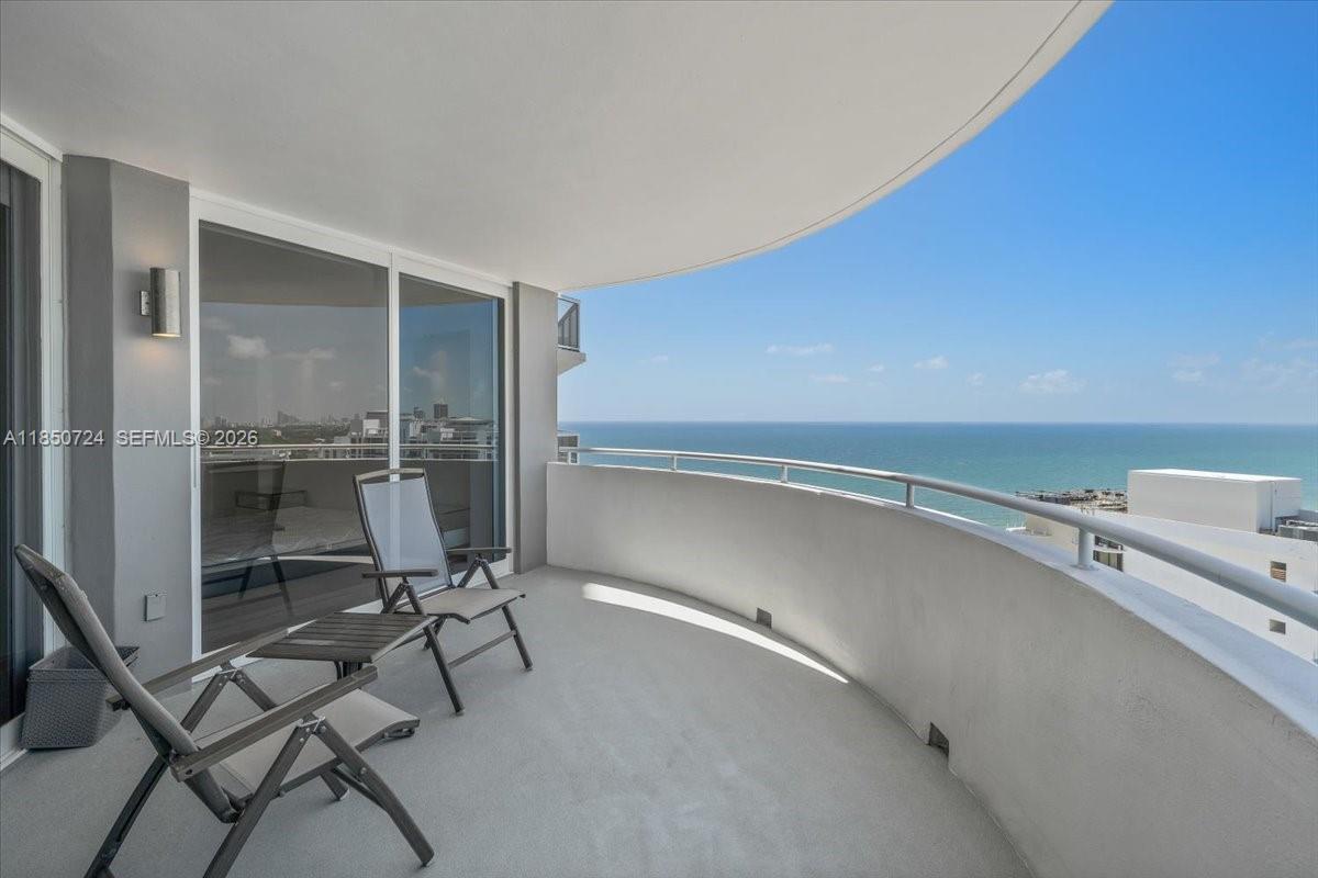 6301 Collins Ave # 2705