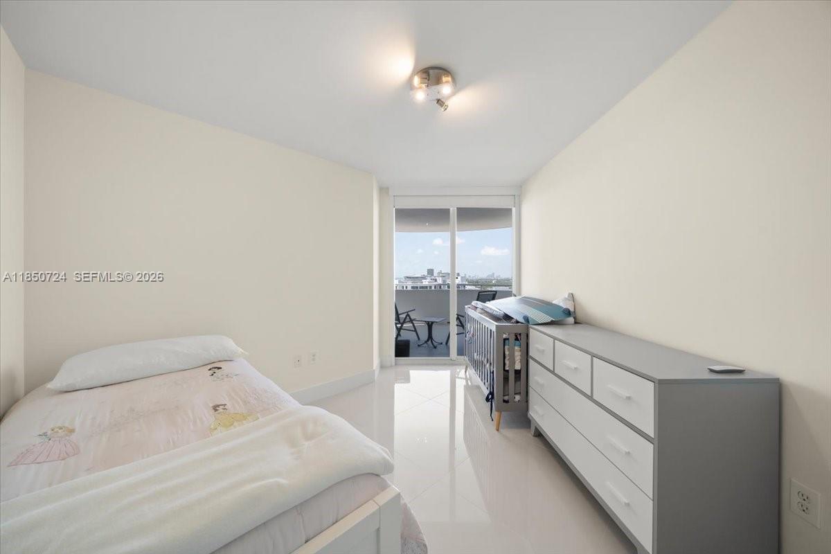 6301 Collins Ave # 2705