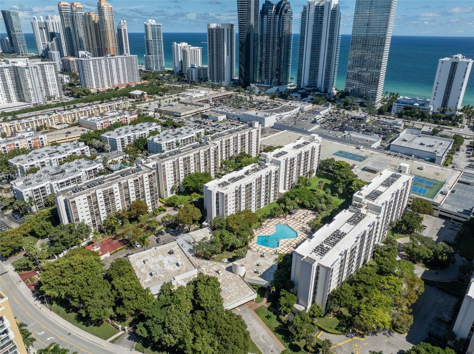 17021 N Bay Rd # 516, Sunny Isles Beach Unit: 516