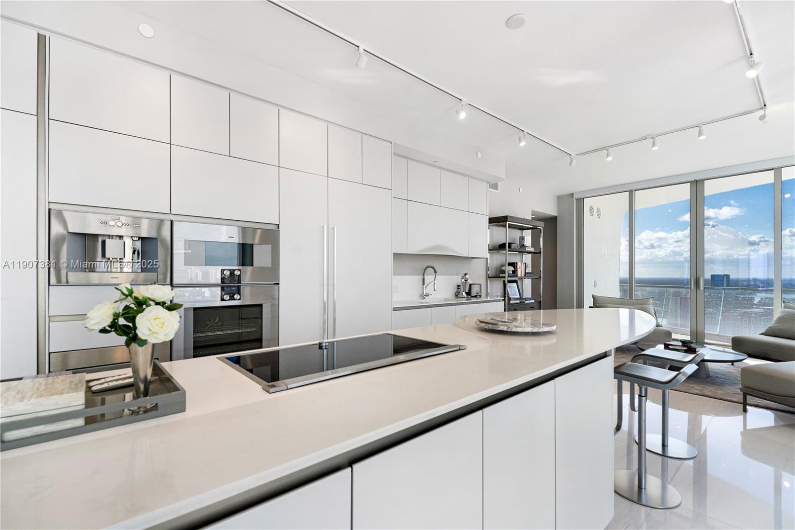 16901 Collins Ave # 3005