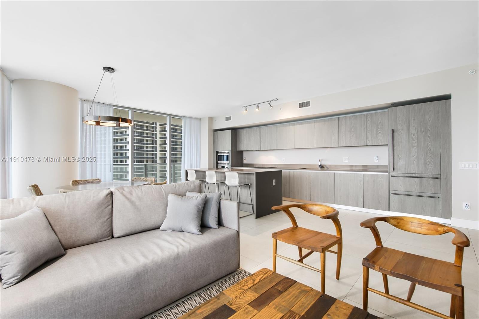 4111 S Ocean Dr # 3001