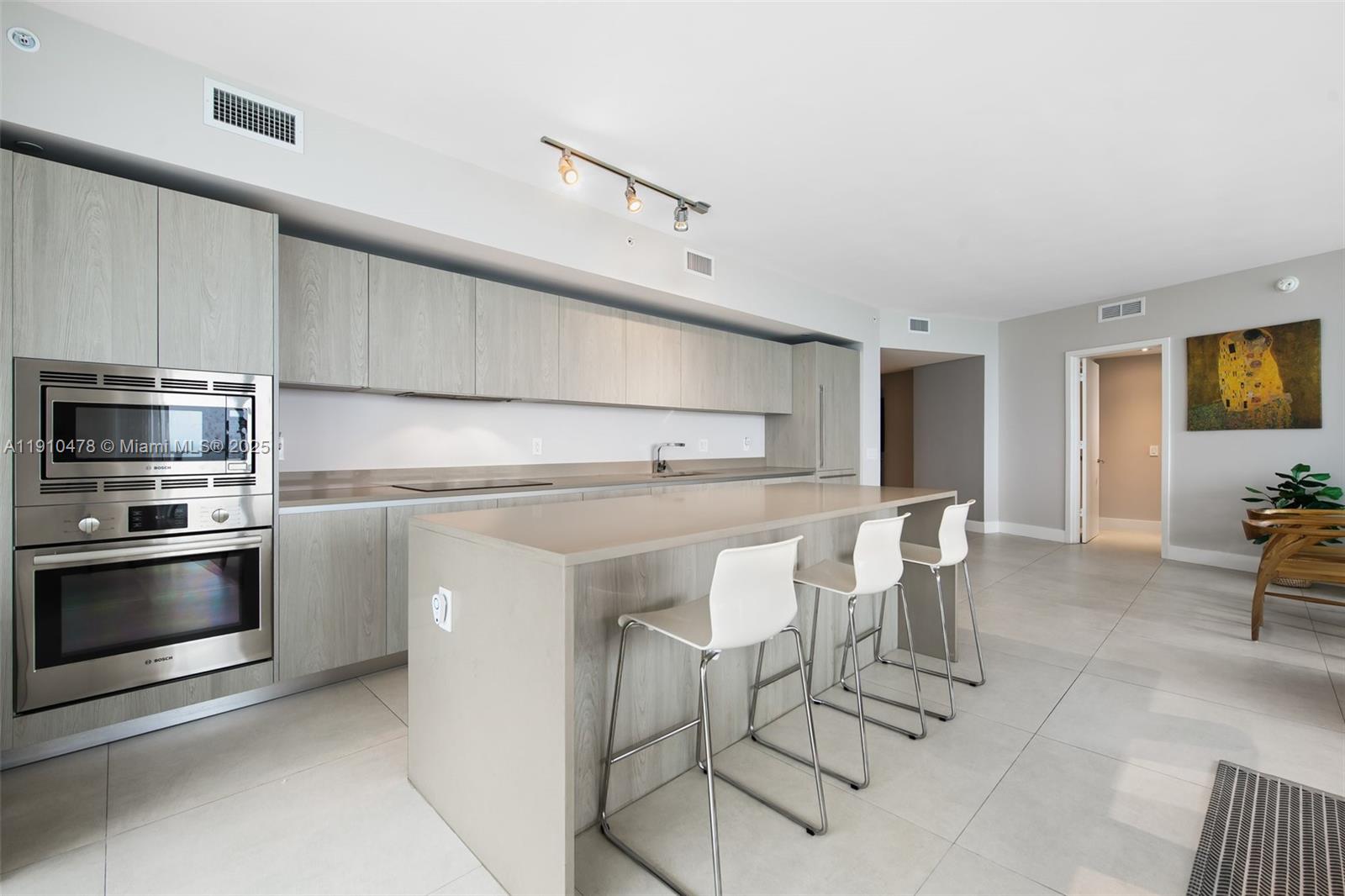 4111 S Ocean Dr # 3001