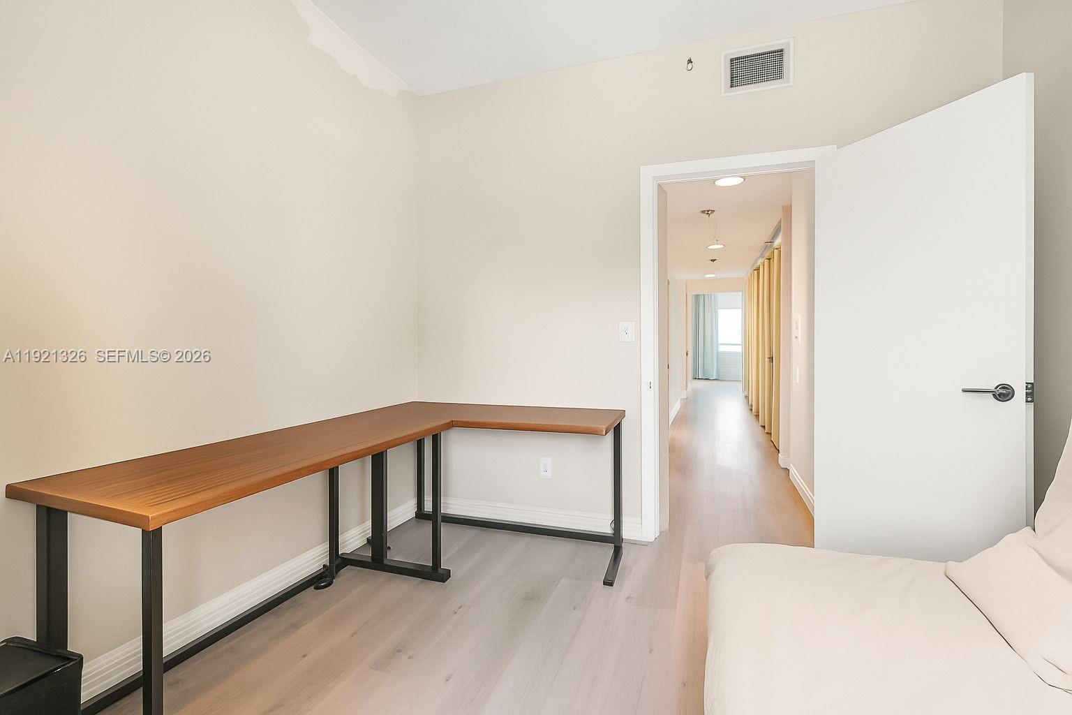 429 Poinciana Dr # 1415