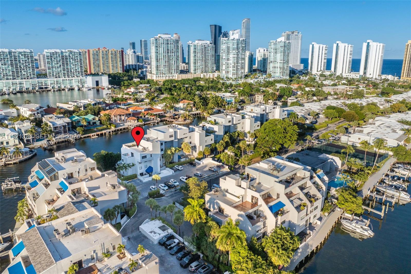 429 Poinciana Dr # 1415