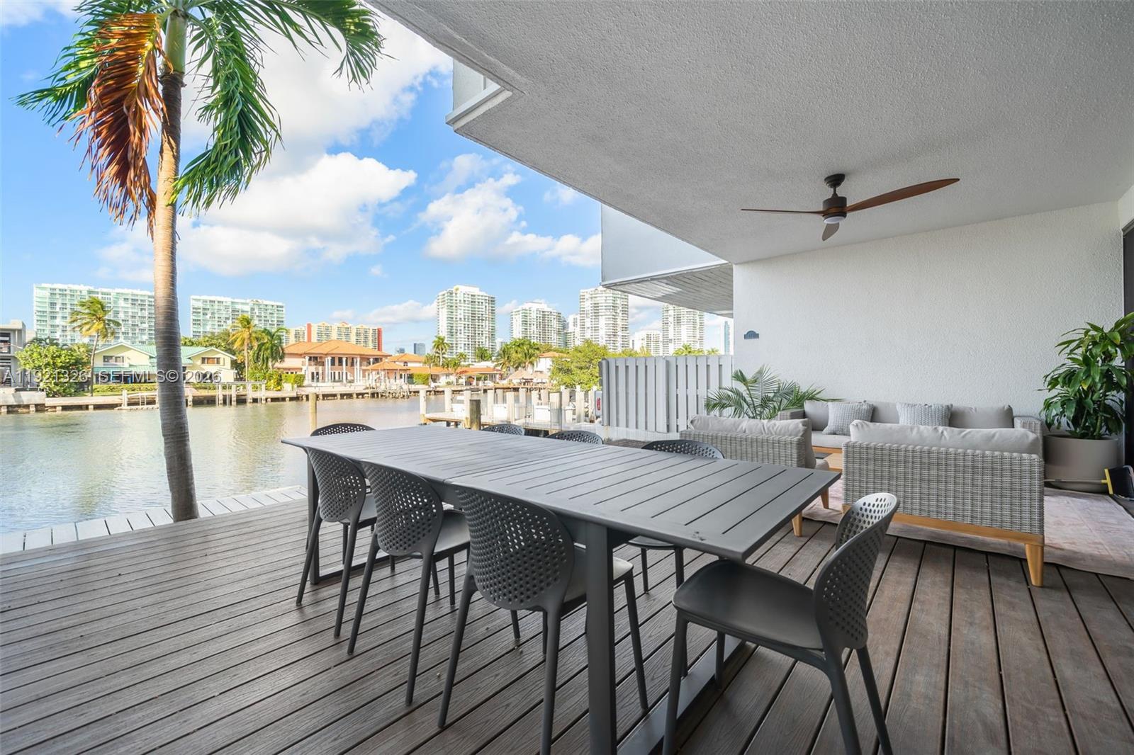 429 Poinciana Dr # 1415