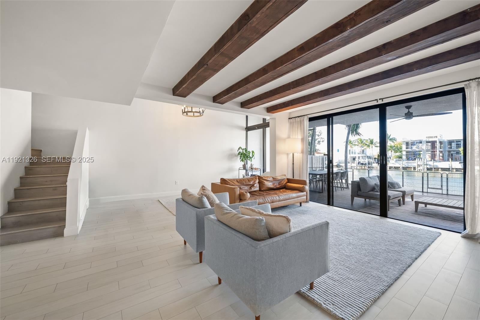 429 Poinciana Dr # 1415