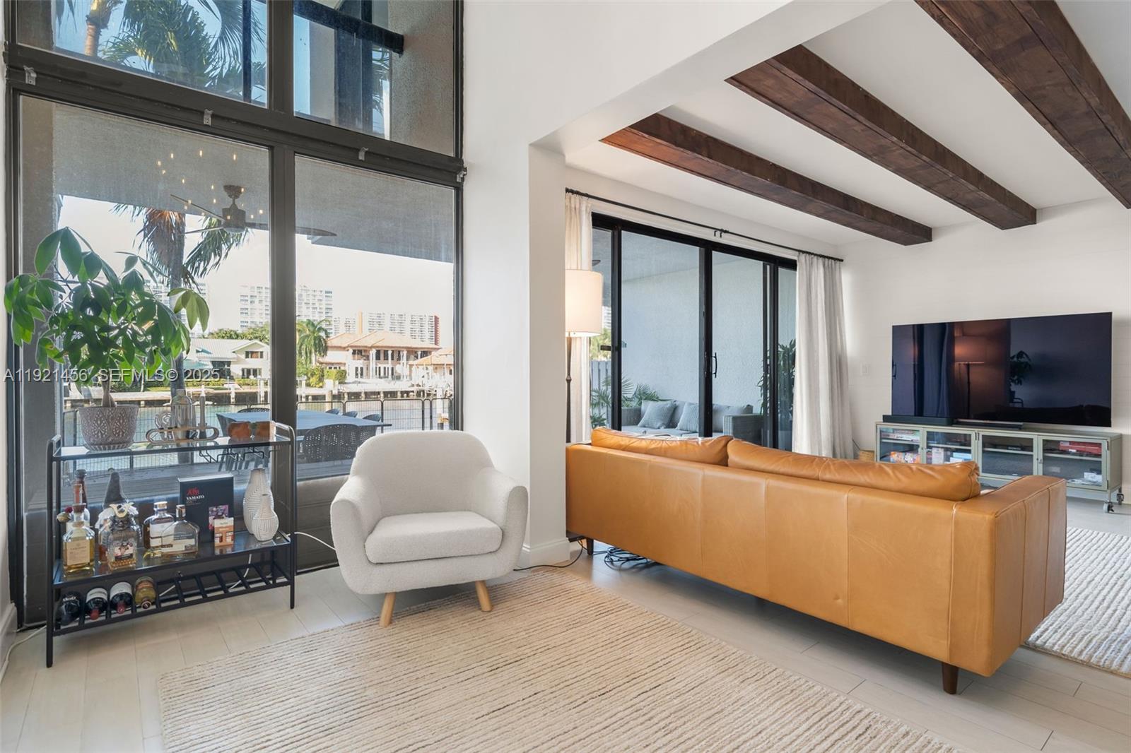 429 Poinciana Dr # 1415