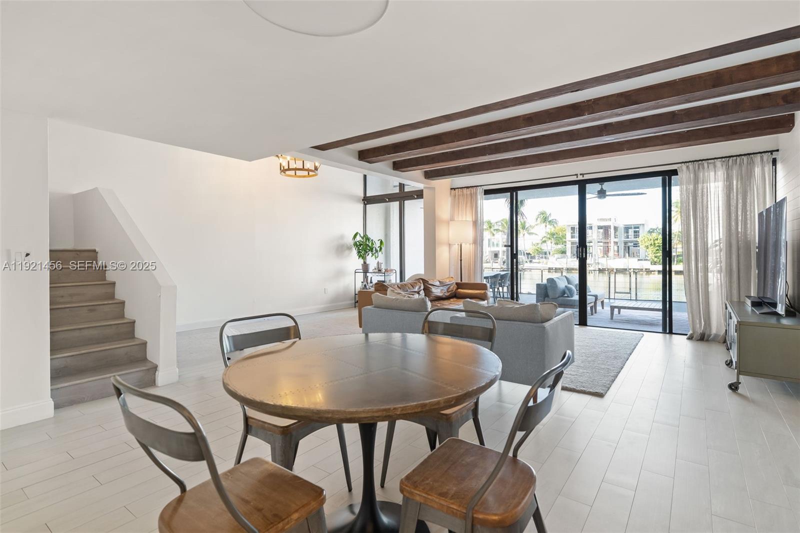 429 Poinciana Dr # 1415