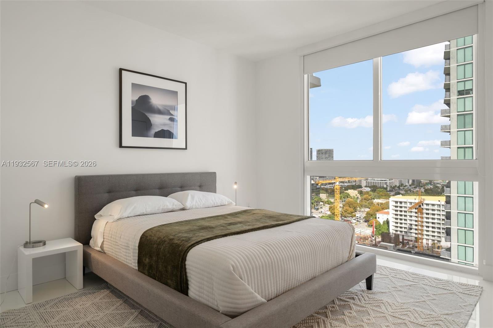 600 NE 27th St # 2401