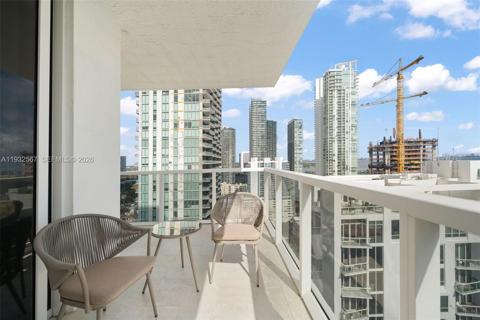 600 NE 27th St # 2401