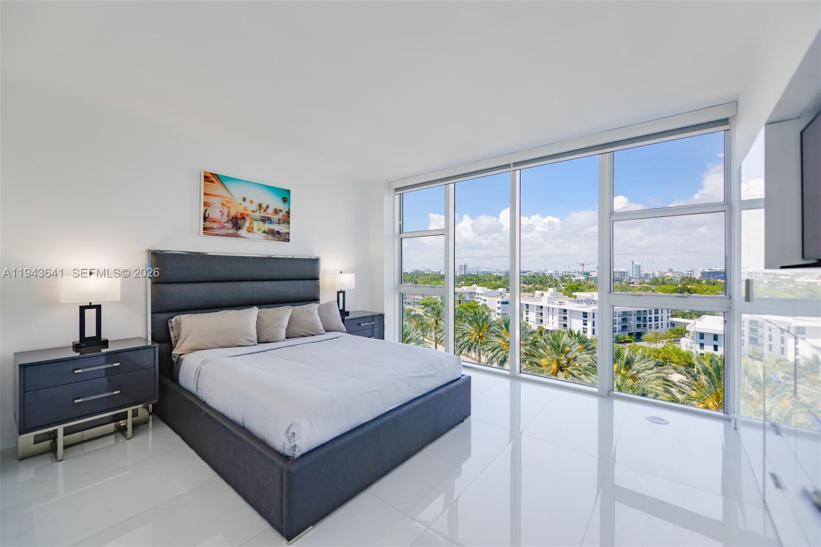 10275 Collins Ave # 731