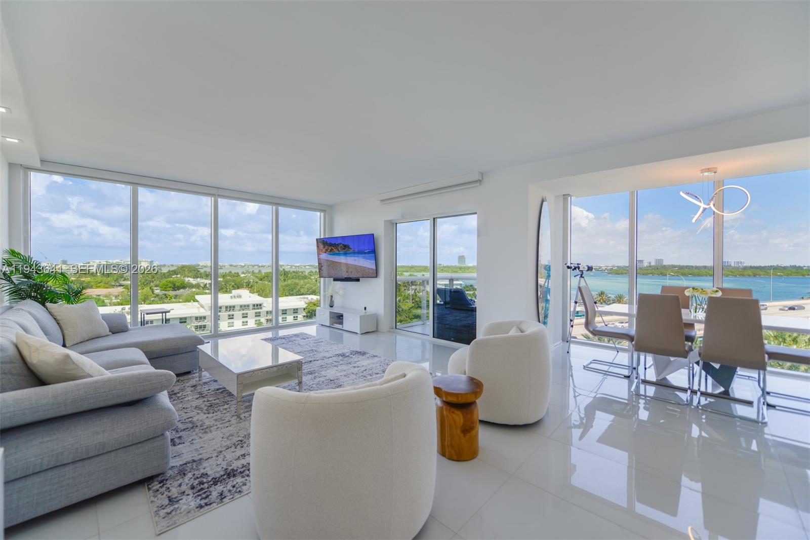 10275 Collins Ave # 731