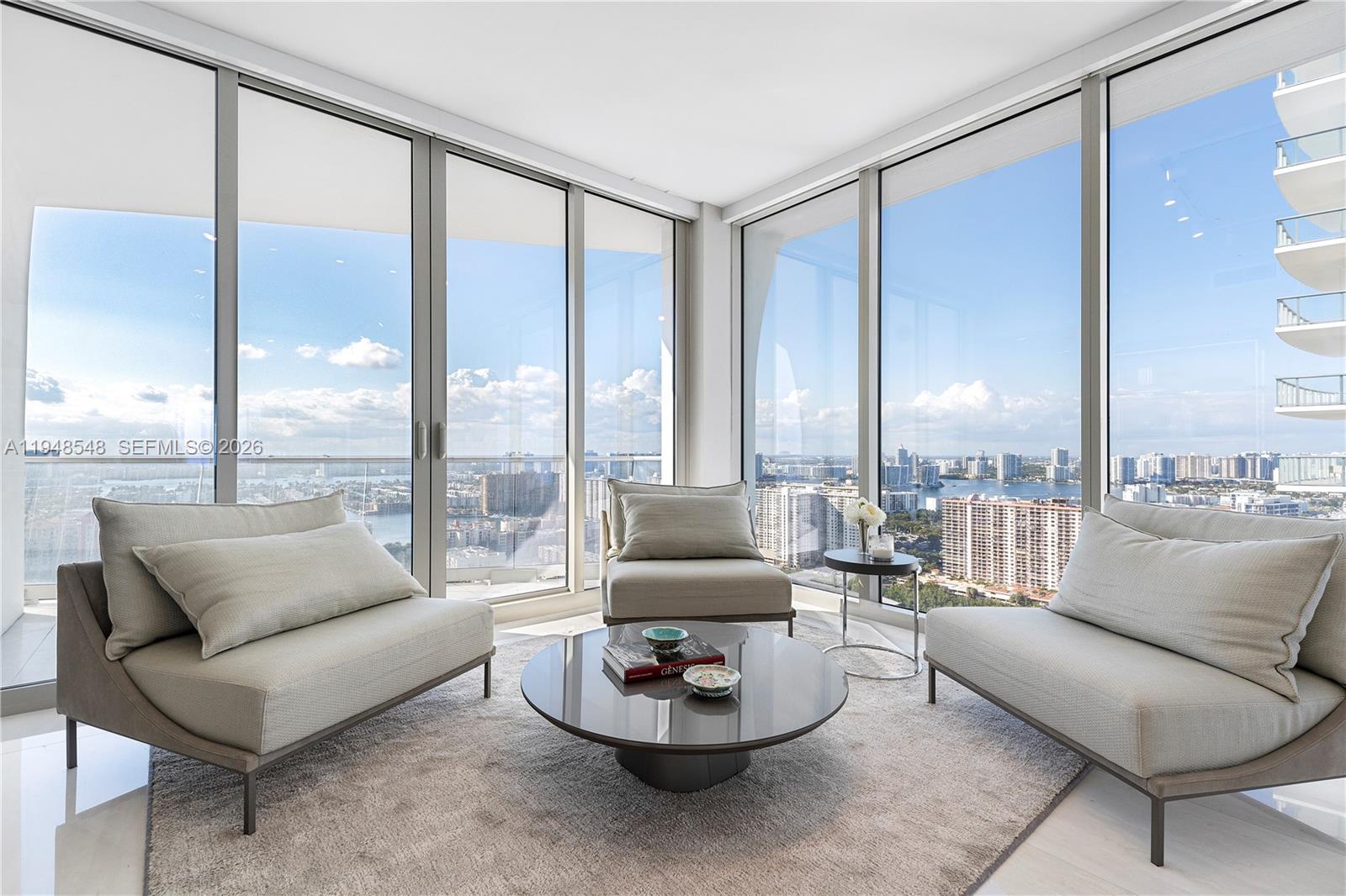 16901 Collins Ave # 3005