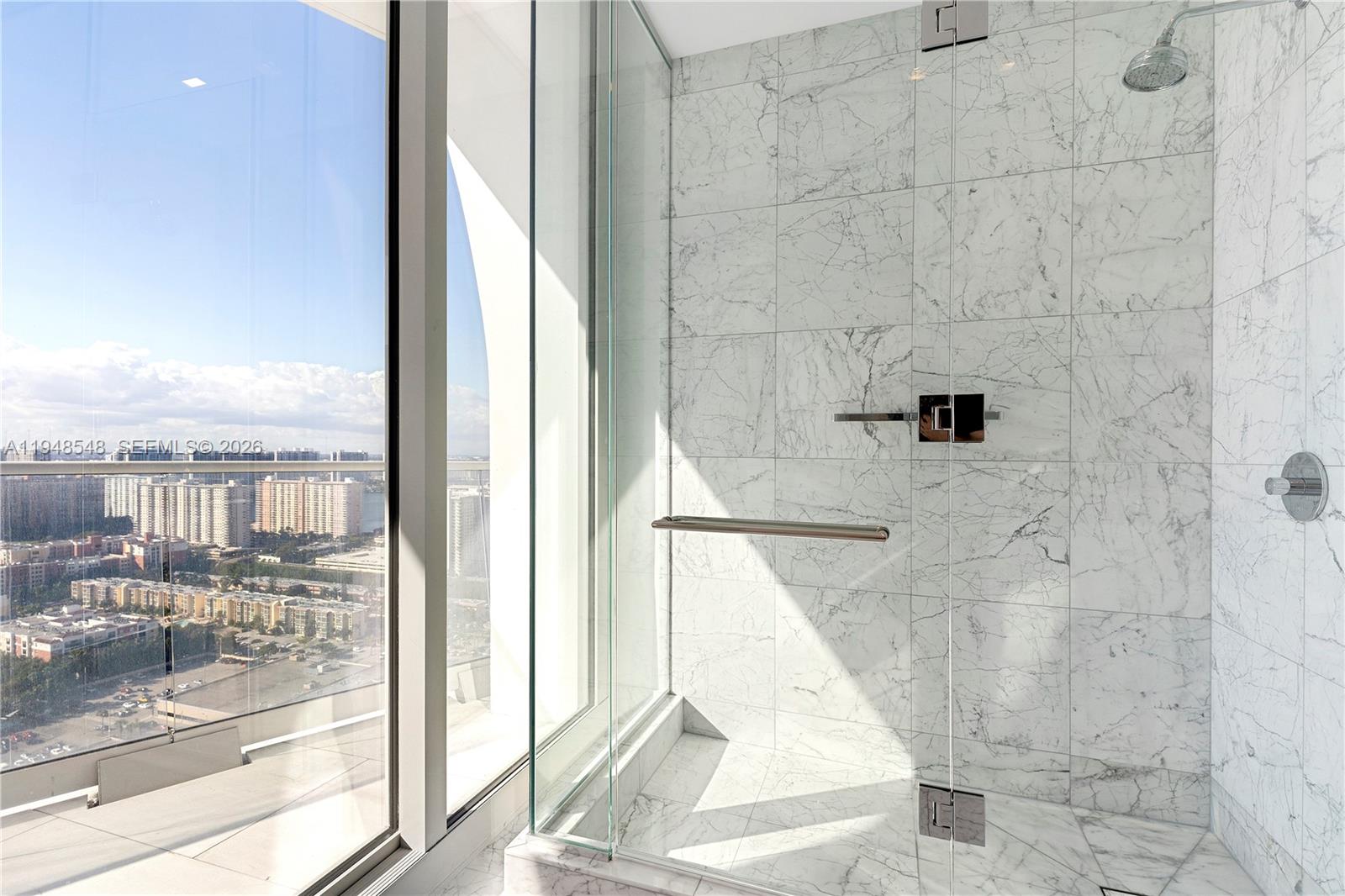 16901 Collins Ave # 3005