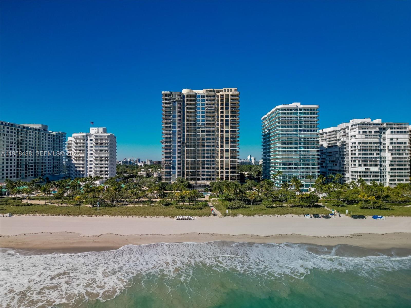 9999 Collins Ave # 3E
