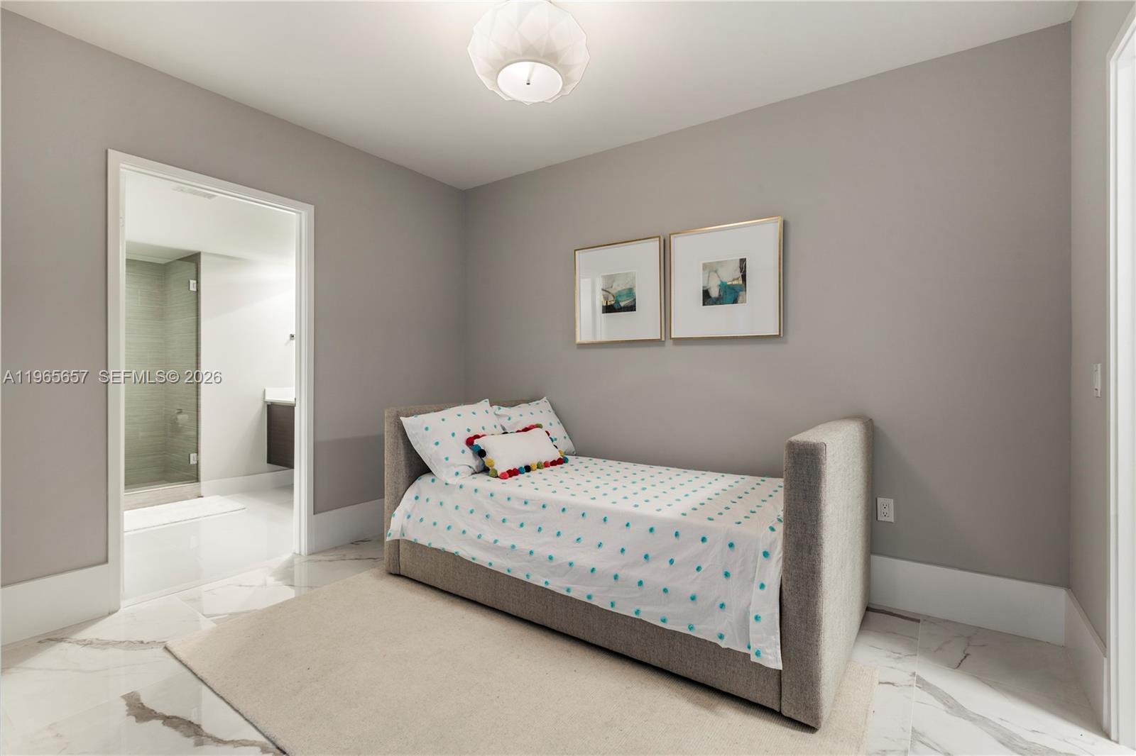 300 Sunny Isles Blvd # 806 Unit: 4-806