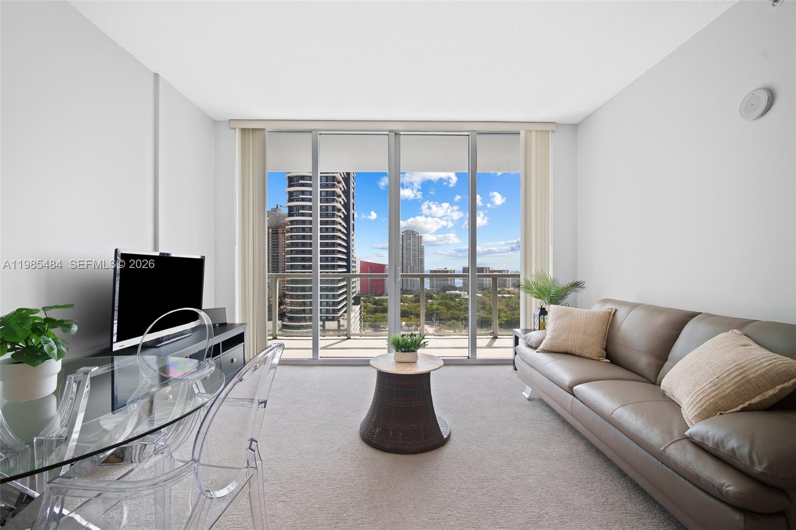 79 SW 12th St Unit: 2503-S