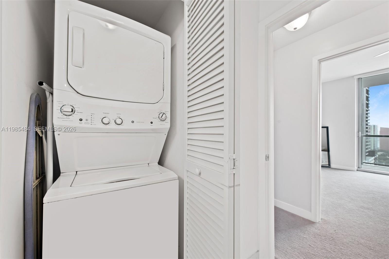 79 SW 12th St Unit: 2503-S