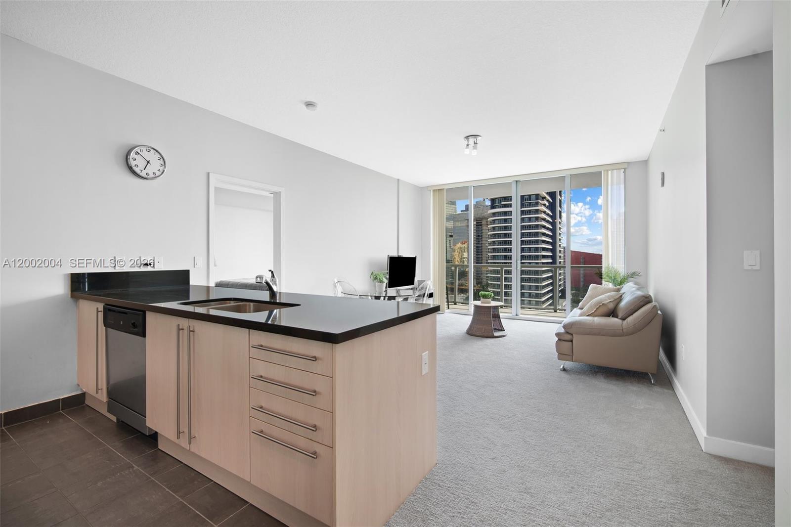 79 SW 12th St Unit: 2503-S