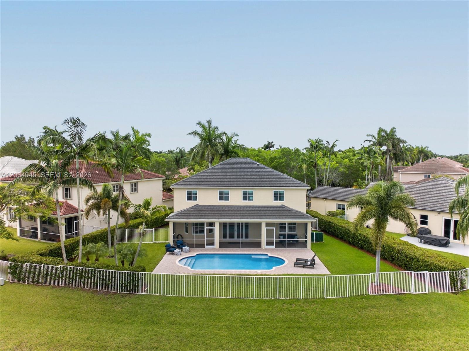 1038 NW Lavender Cir