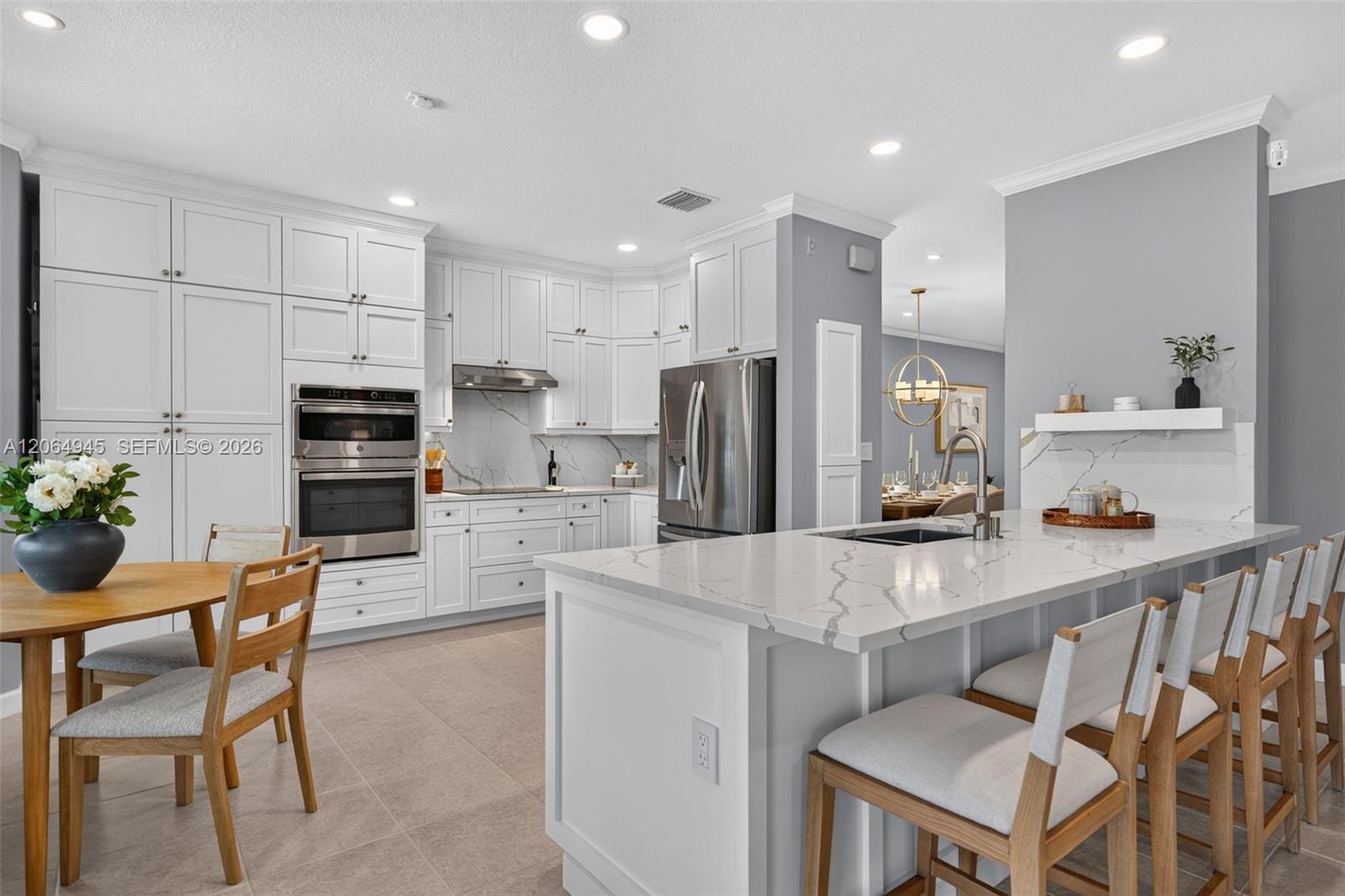 1038 NW Lavender Cir