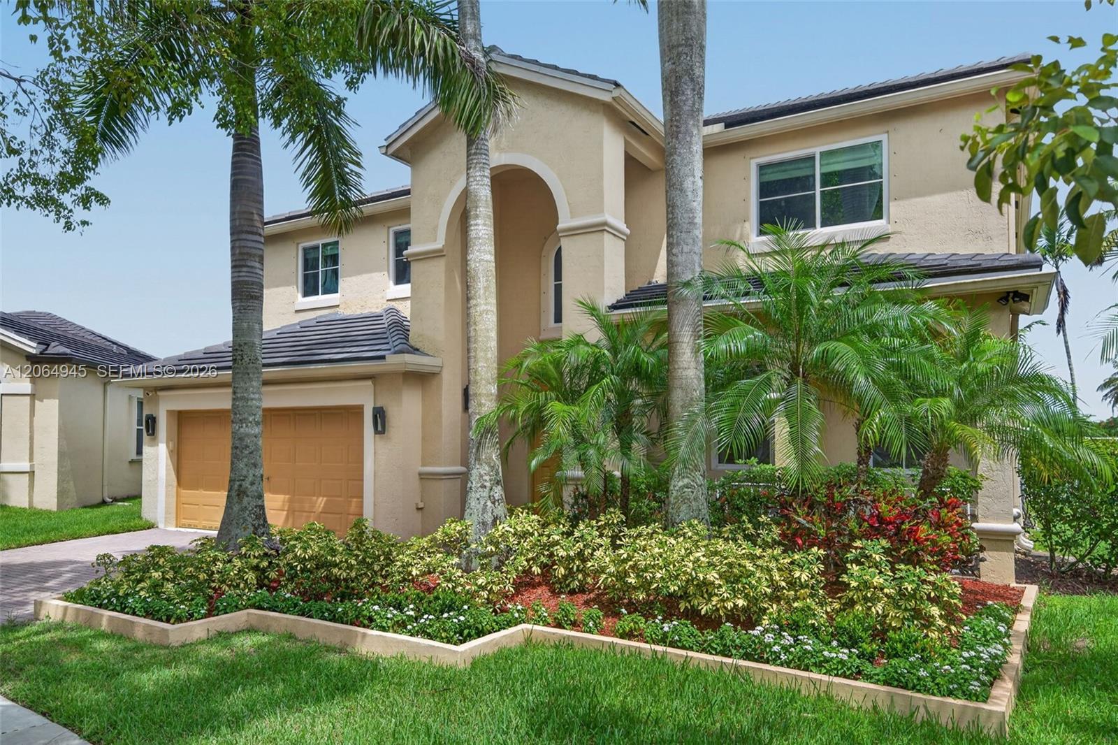 1038 NW Lavender Cir