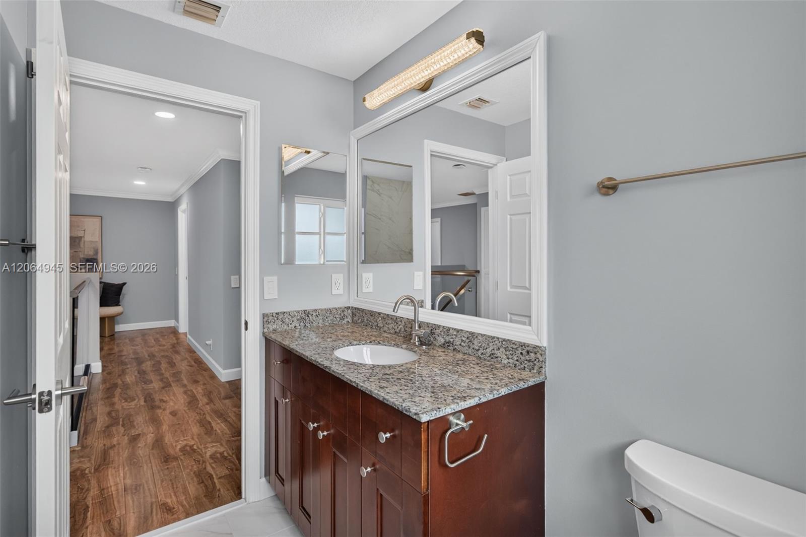 1038 NW Lavender Cir