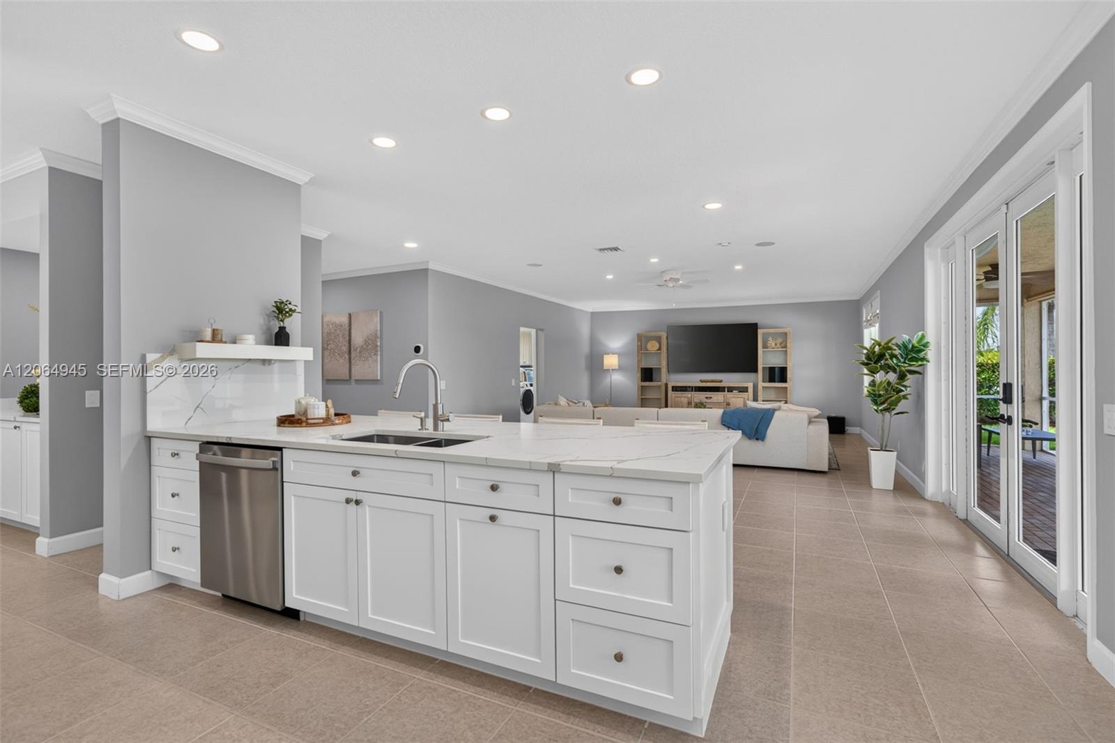 1038 NW Lavender Cir