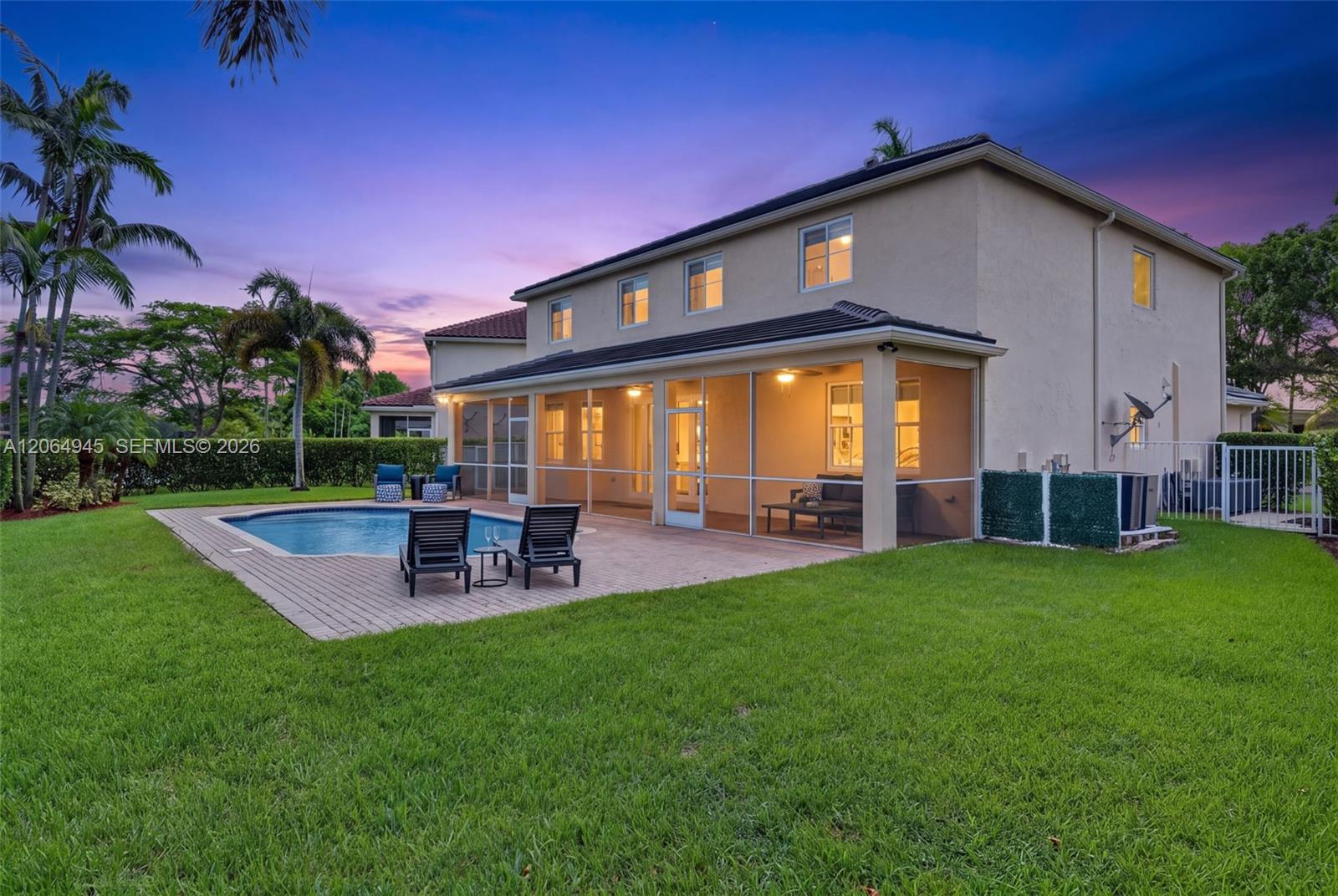 1038 NW Lavender Cir