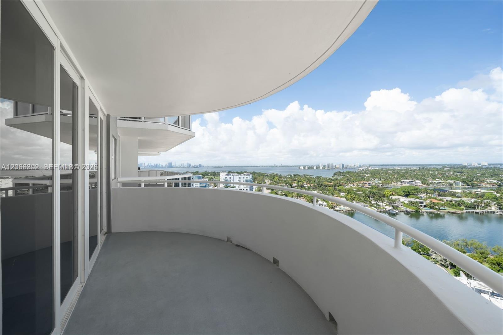 6301 Collins Ave # 2307
