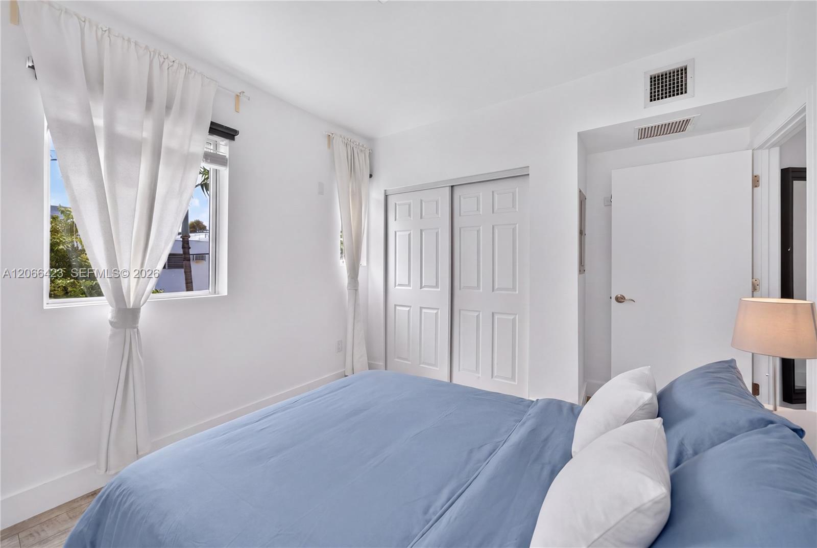 811 Jefferson Ave # 204