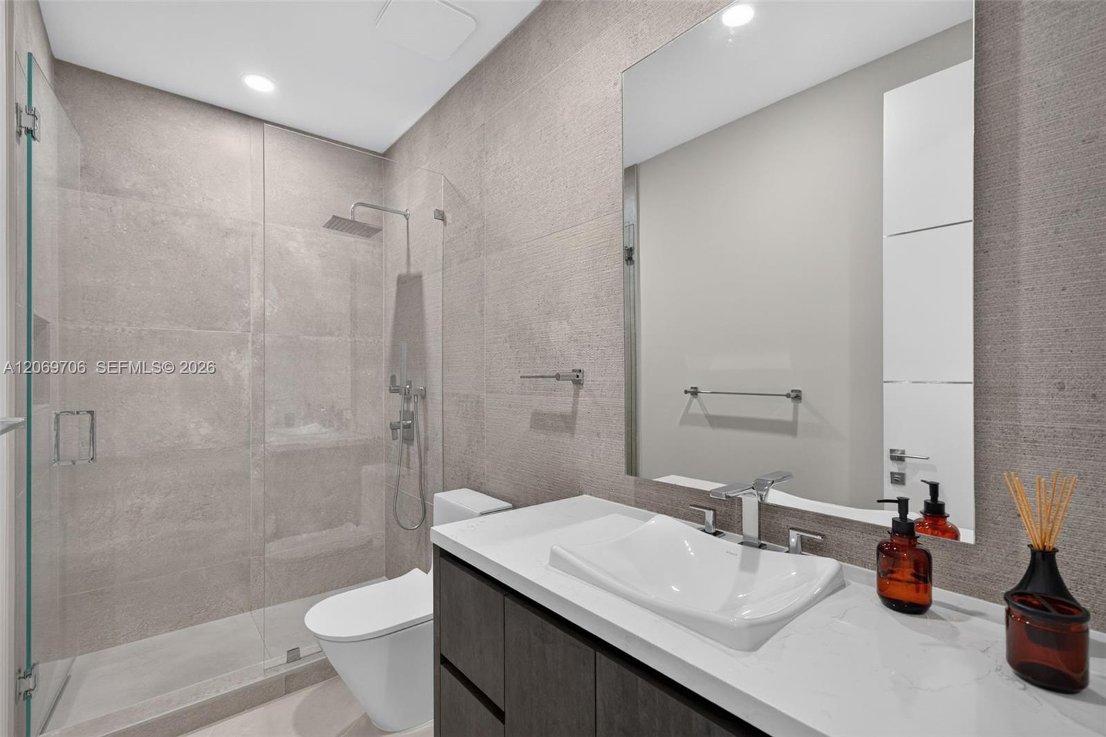 2126 Quail Roost Dr