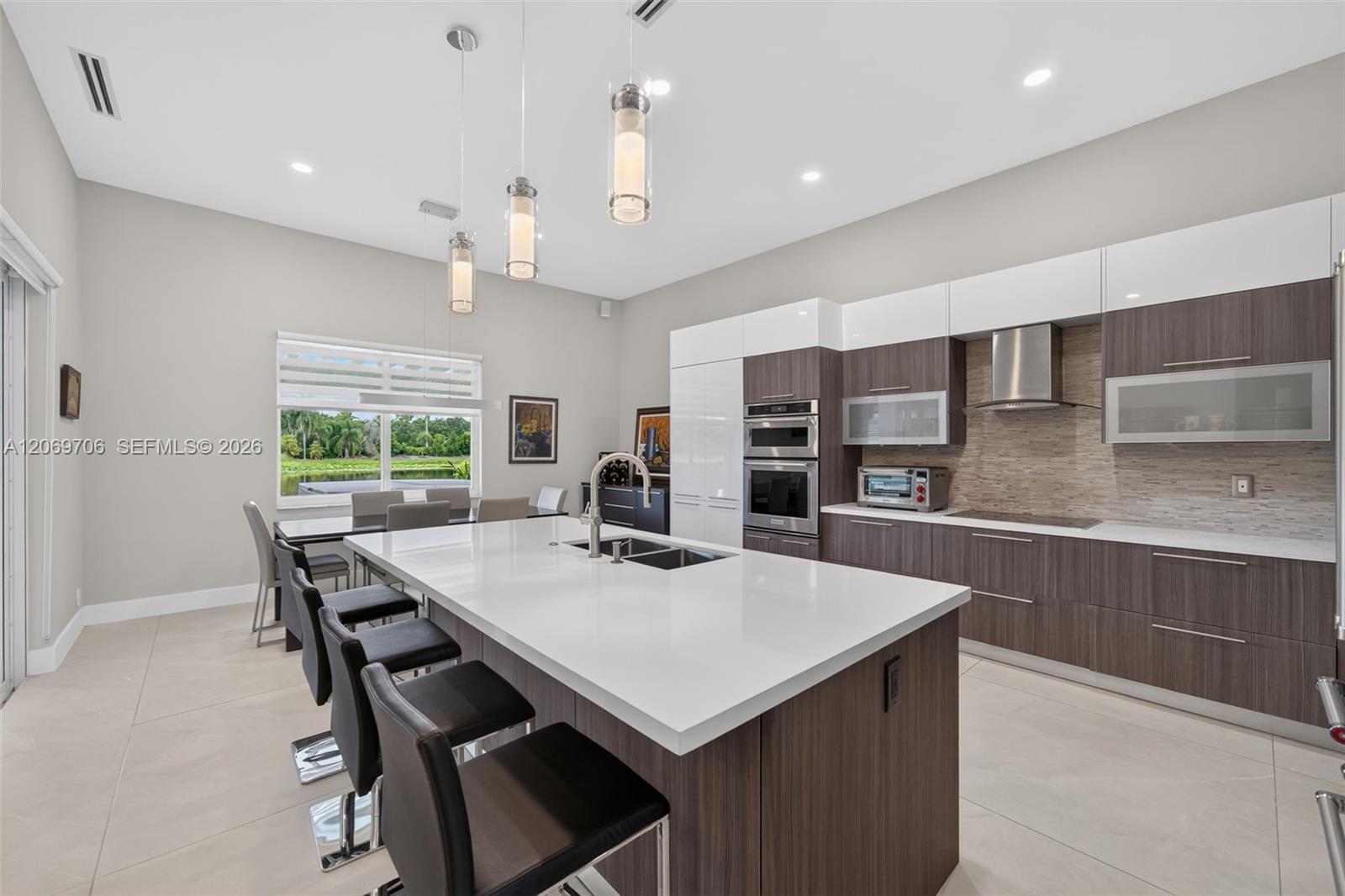 2126 Quail Roost Dr