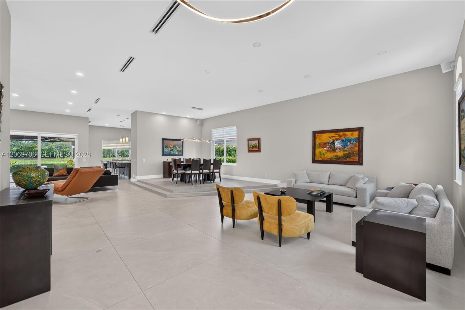 2126 Quail Roost Dr