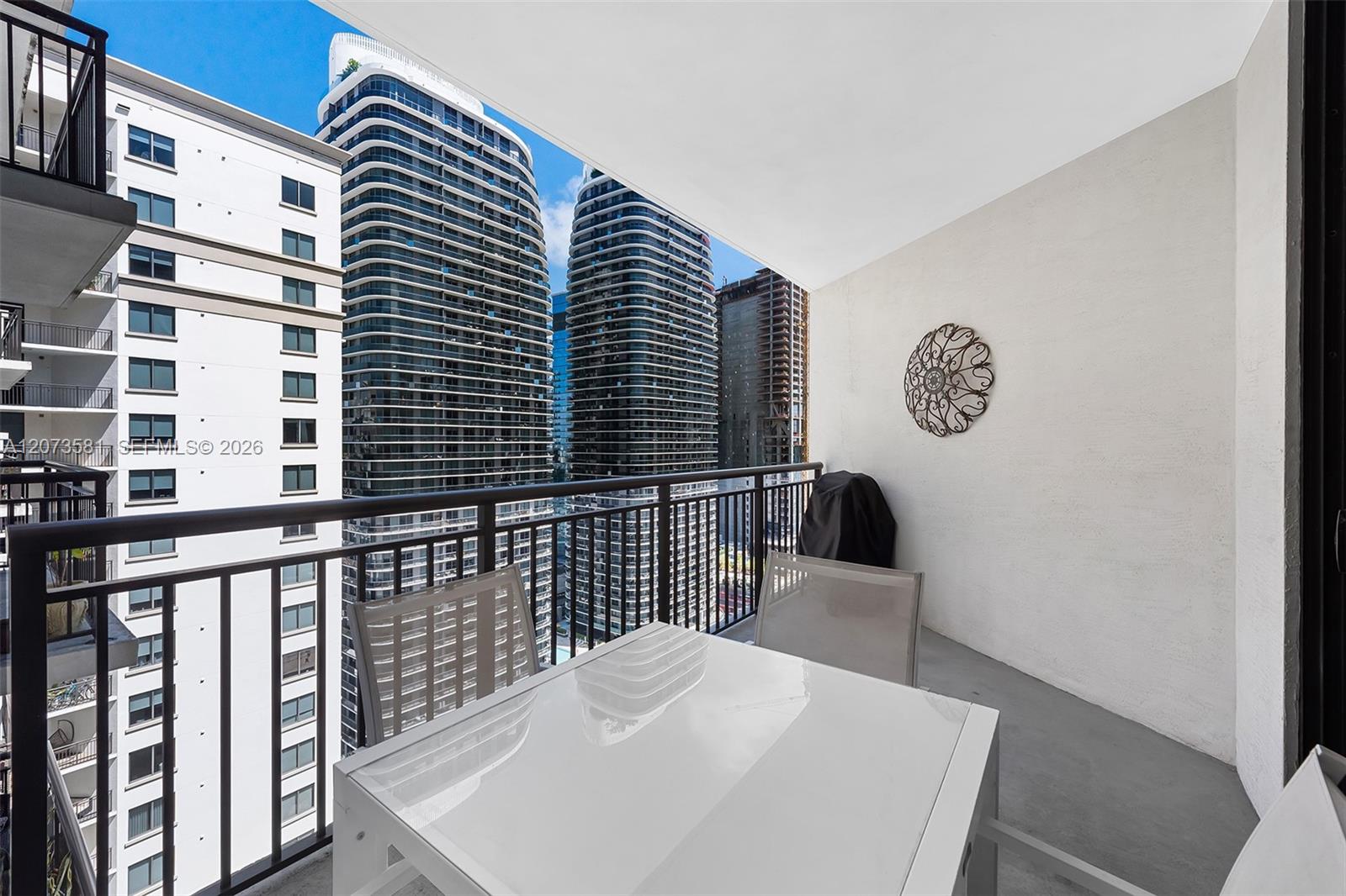 999 SW 1st Ave # 3001