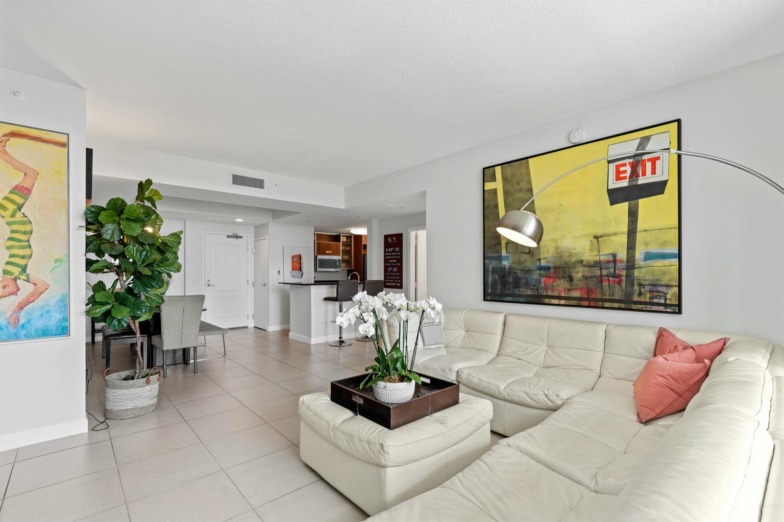 410 Evernia Street # 502