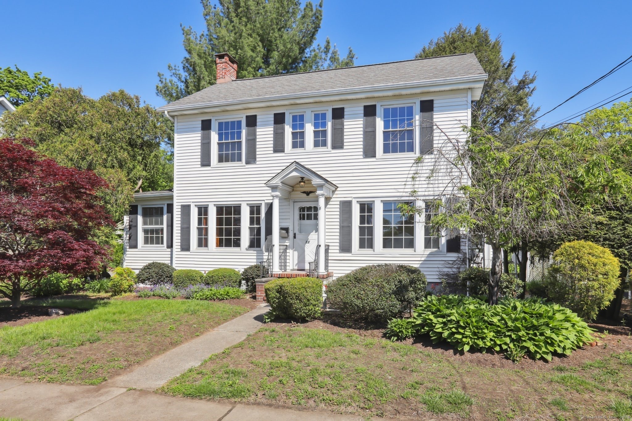 11 Whitney Road