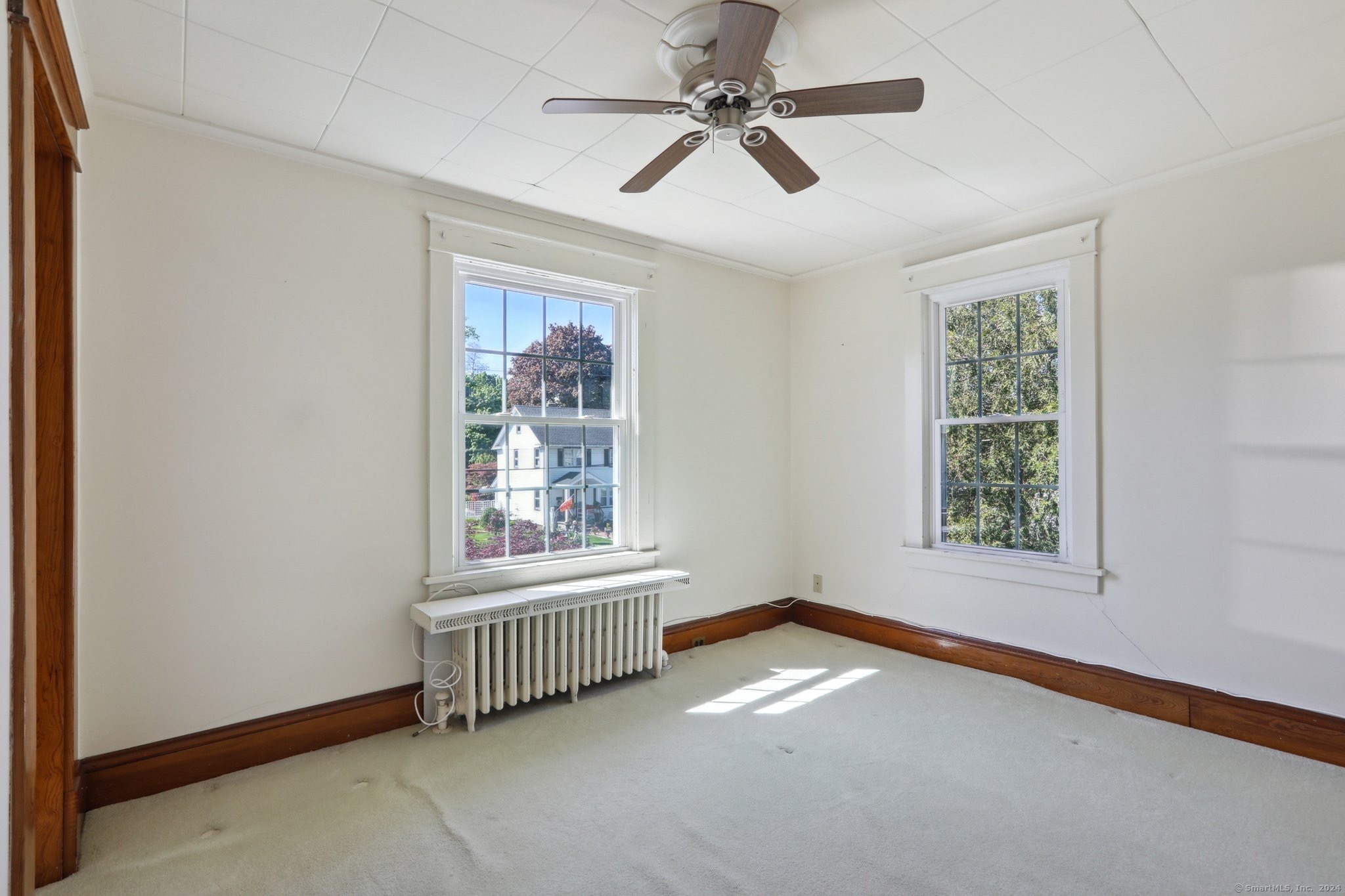 11 Whitney Road