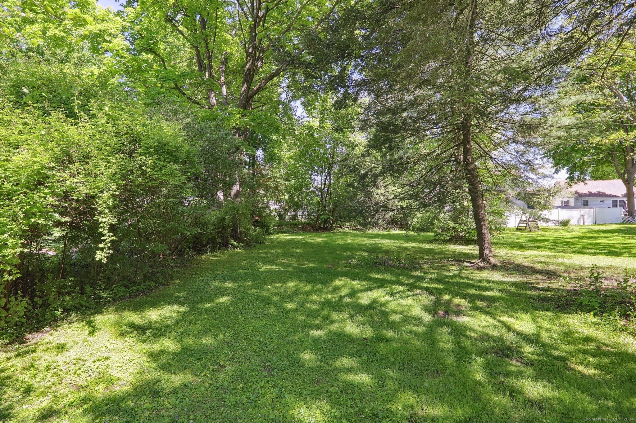 11 Whitney Road