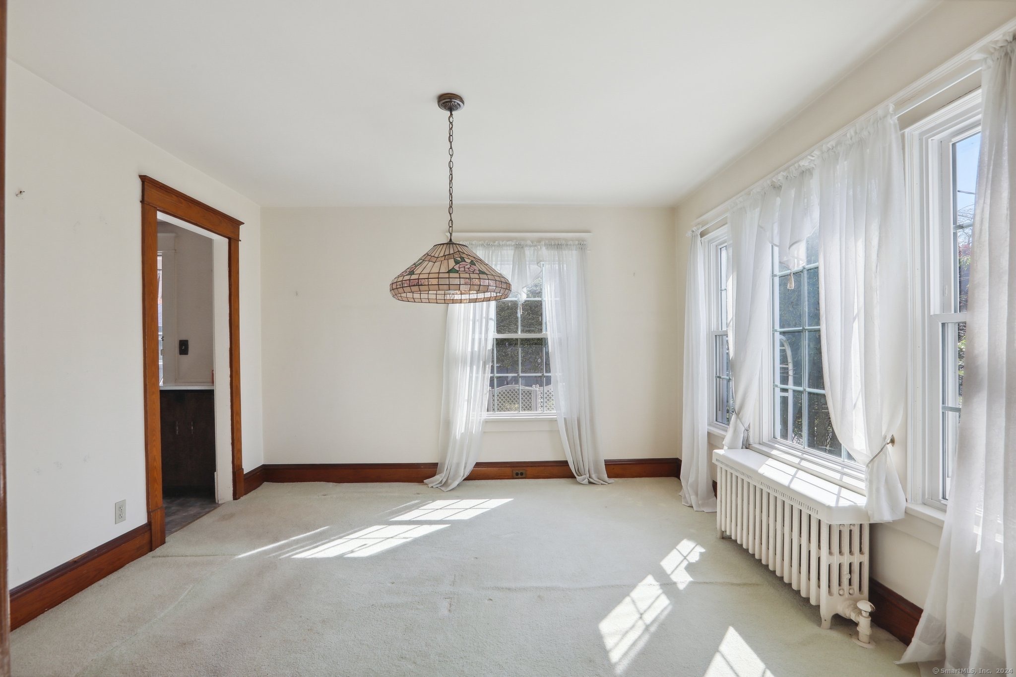11 Whitney Road