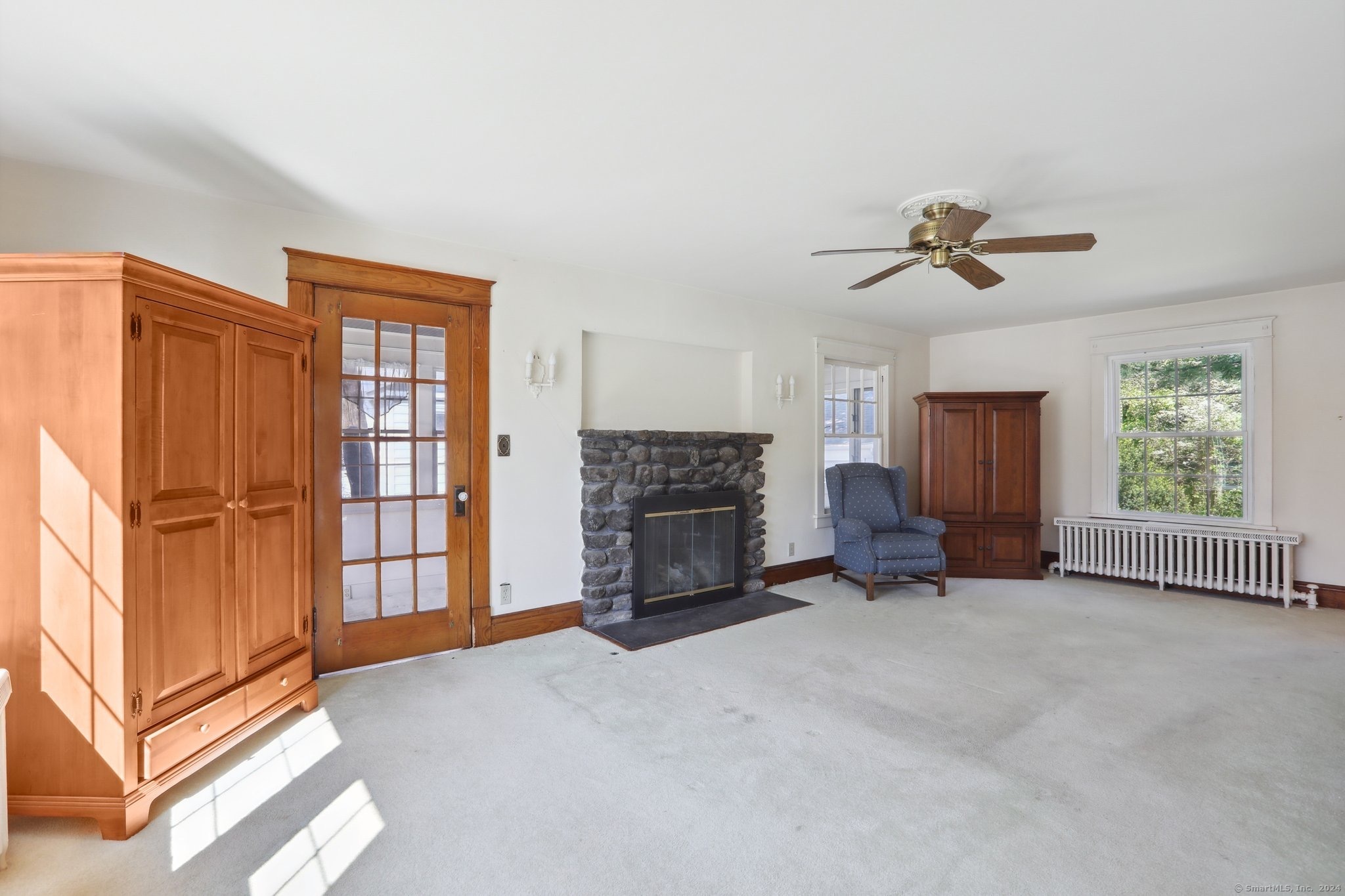 11 Whitney Road