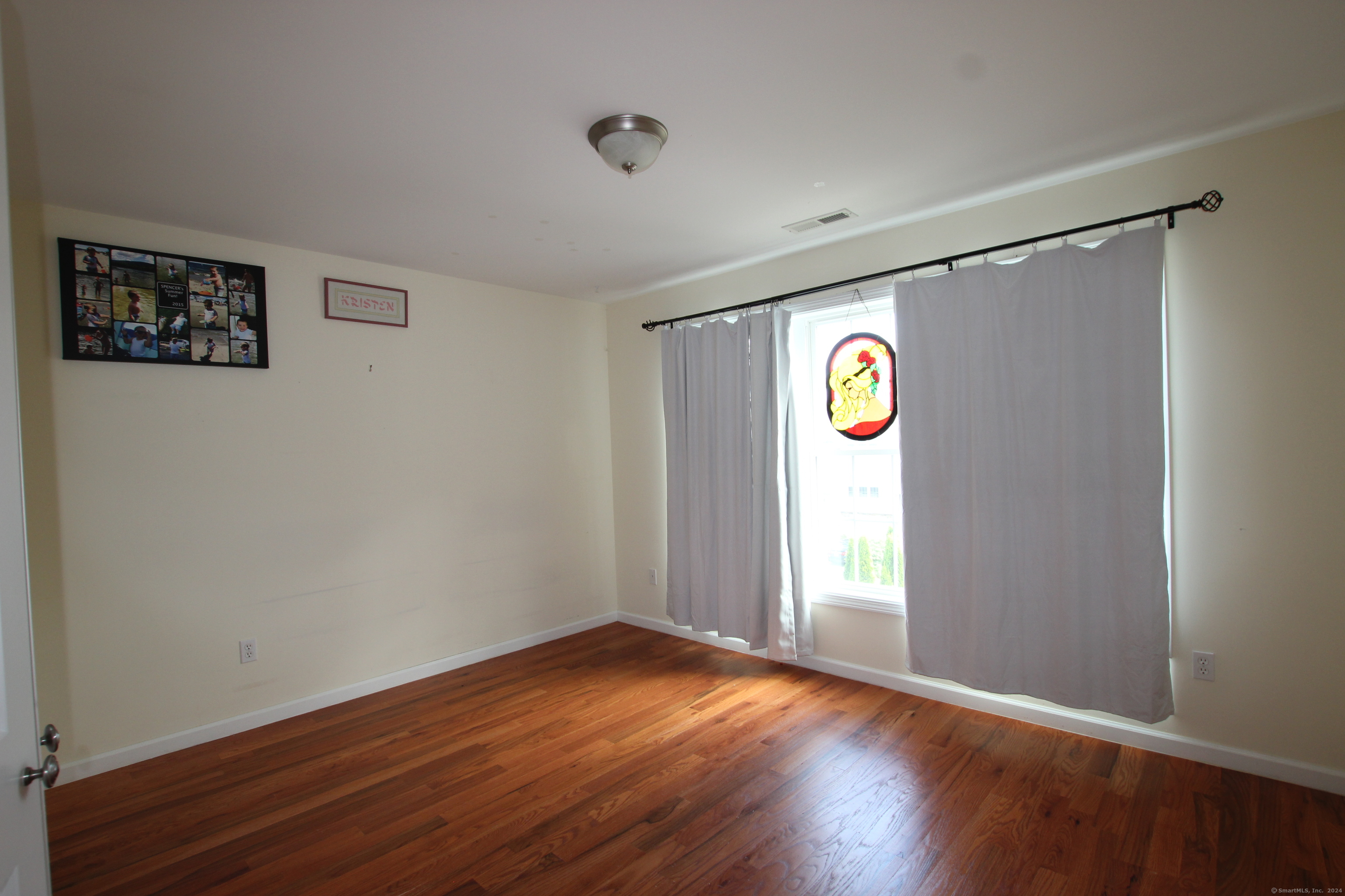 10 Old Oak Drive 10