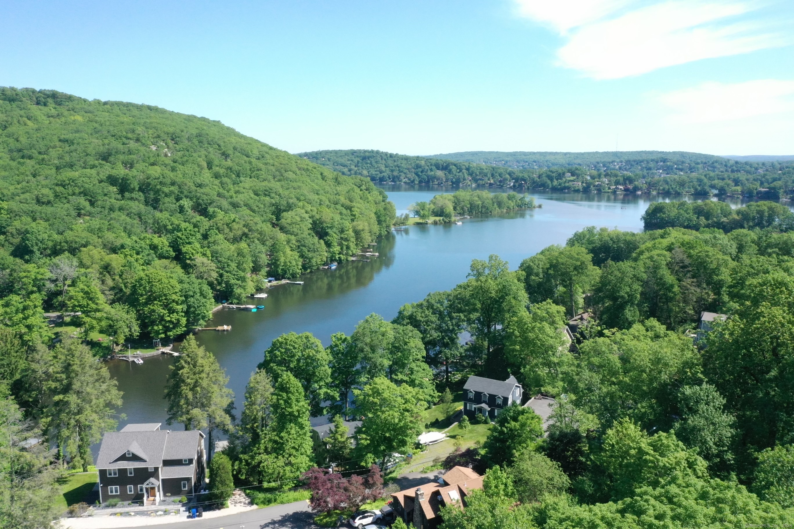 32 Candlewood Drive