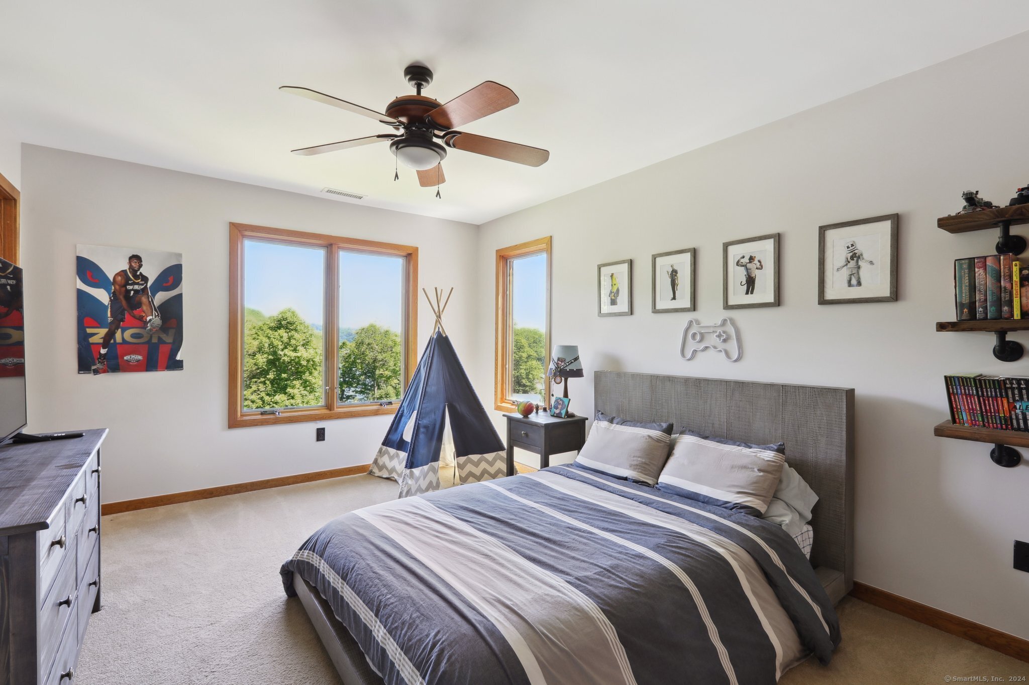 32 Candlewood Drive