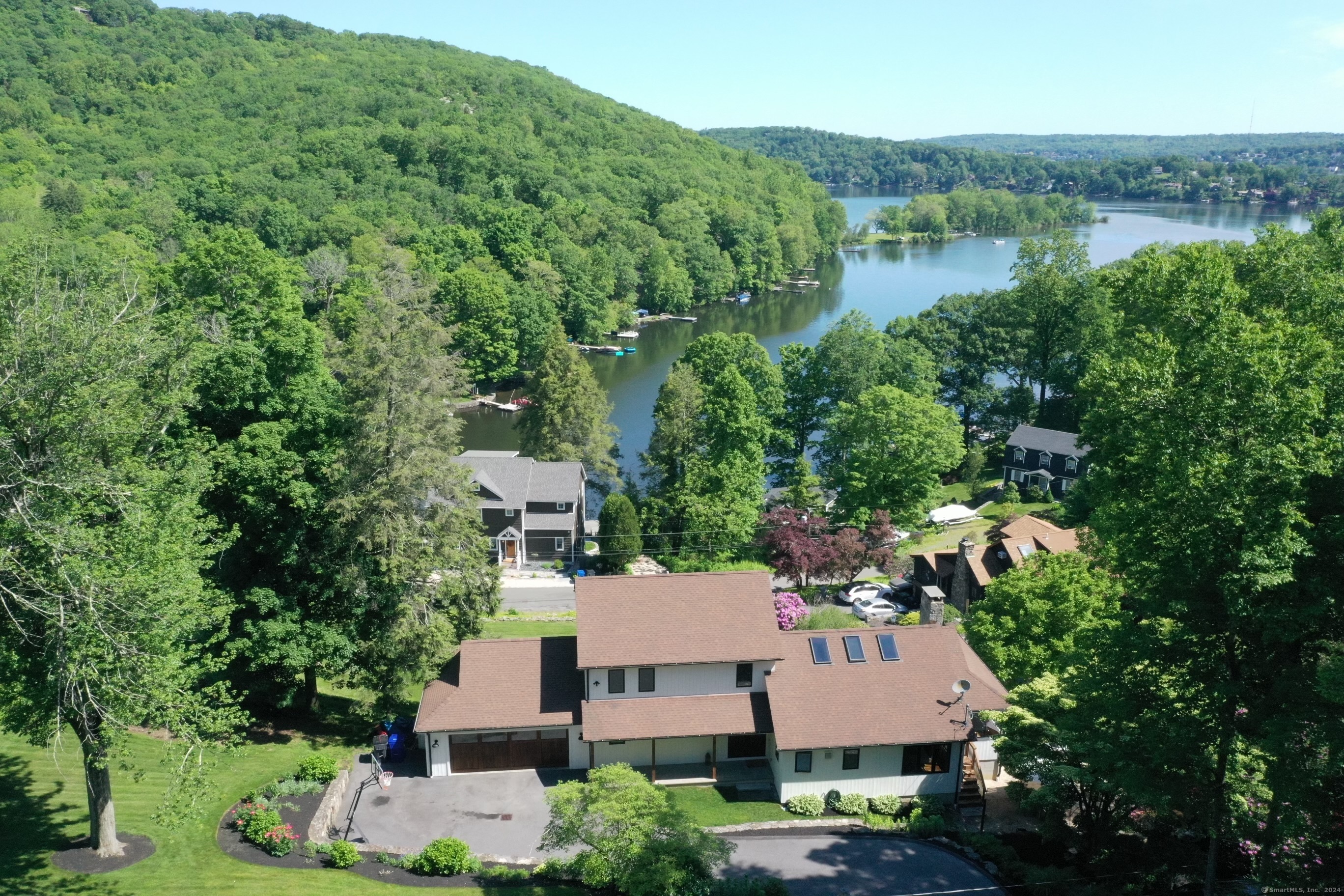 32 Candlewood Drive