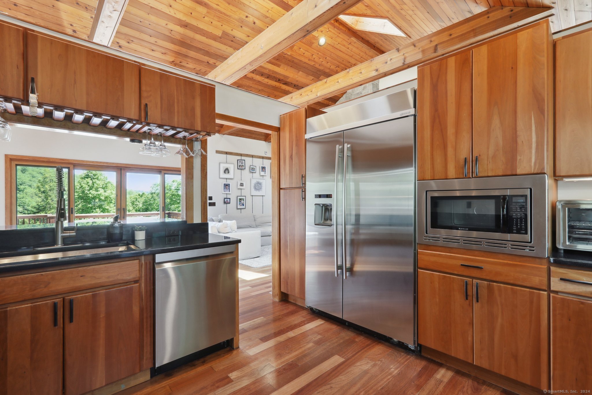 32 Candlewood Drive